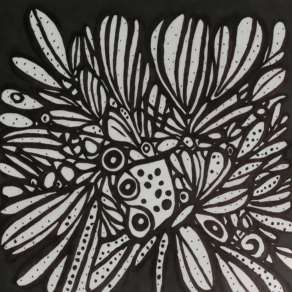 Elegant Black Ink Mandala Drawing with Daisies
